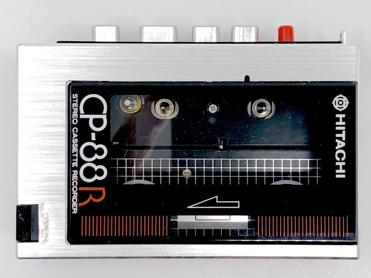 即購入× 日立 ポータブル カセットレコーダー CP-88R ジャンク Hitachi CP-88R - The World's Smallest Portable Cassette Recorder