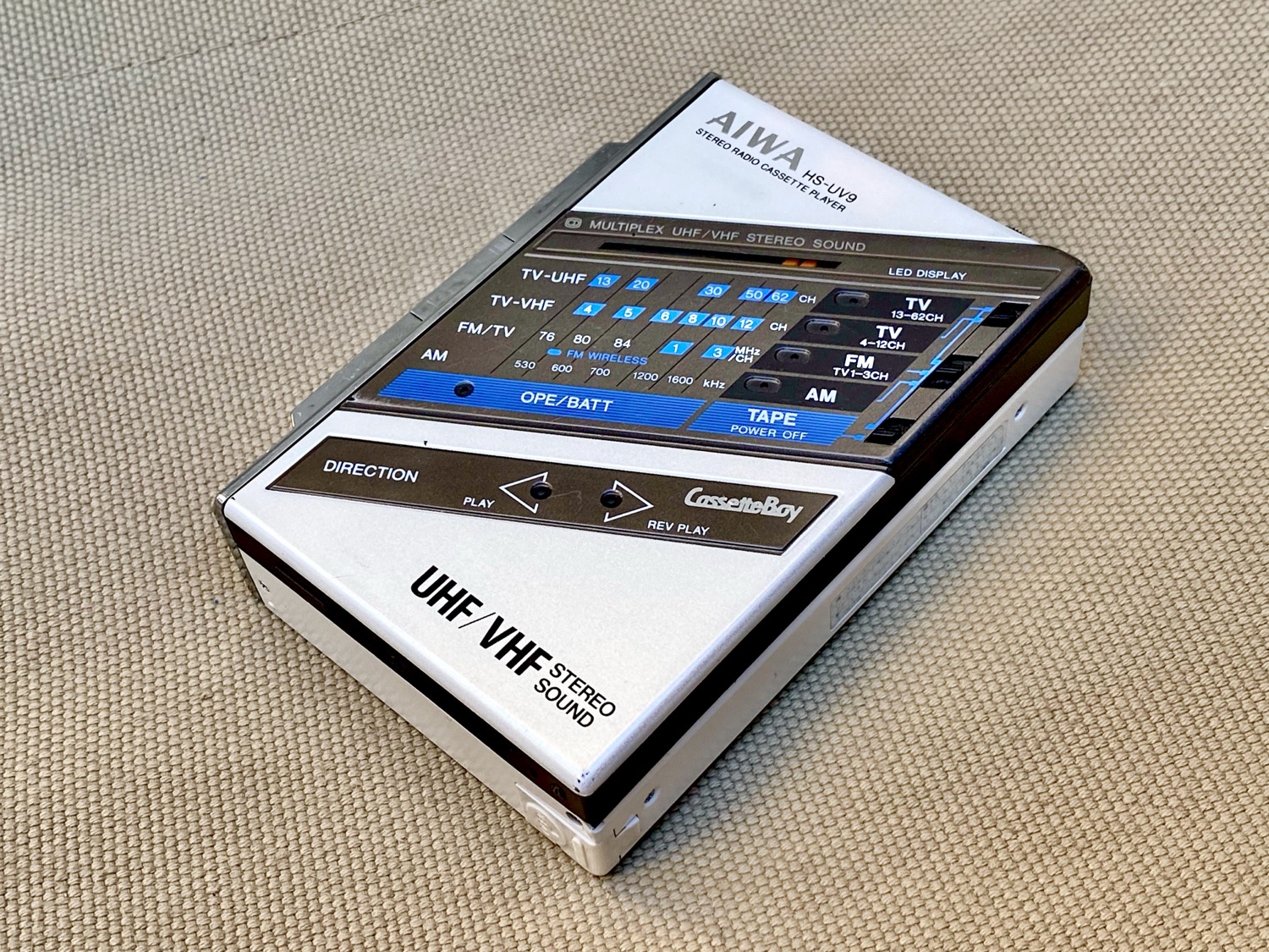 Aiwa HS-UV9 CassetteBoy White Portable Cassette Player | Just-Cassette