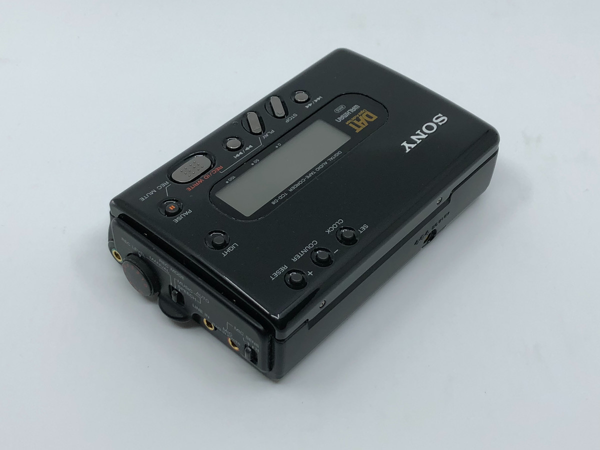 SONY TCD-D8 DAT Recorder | Just-Cassette