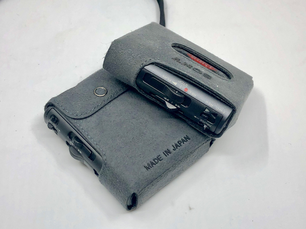 The Smallest Tape Recorder in the World Sony M-909 | Just-Cassette