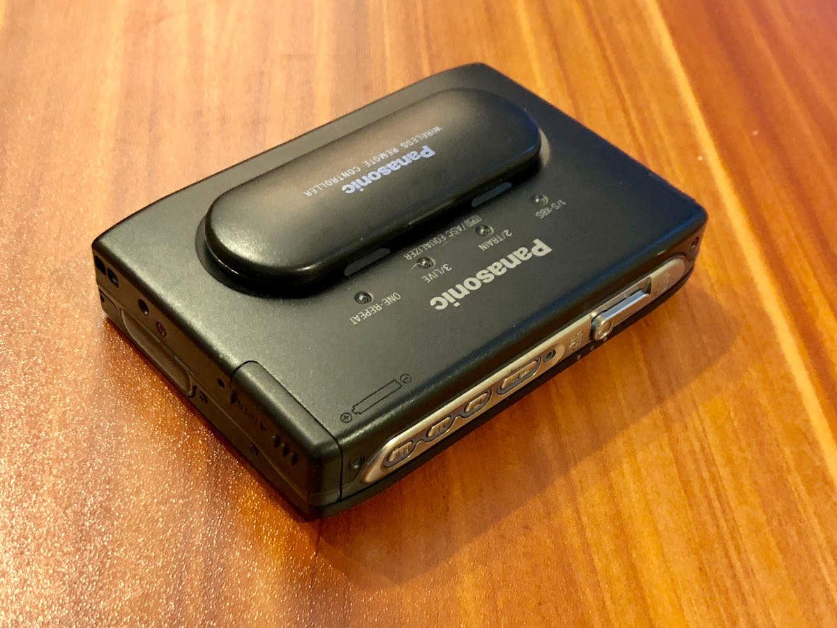Panasonic RQ-SX7 Portable Cassette Player with Wireless Remote