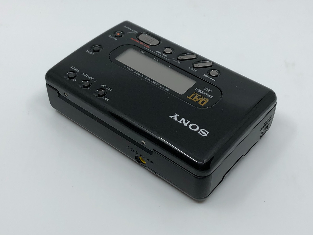 SONY TCD-D8 DAT Recorder | Just-Cassette