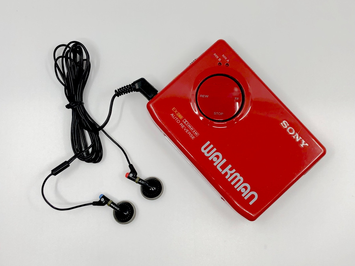 Sony WM-600 Red Walkman | Just-Cassette