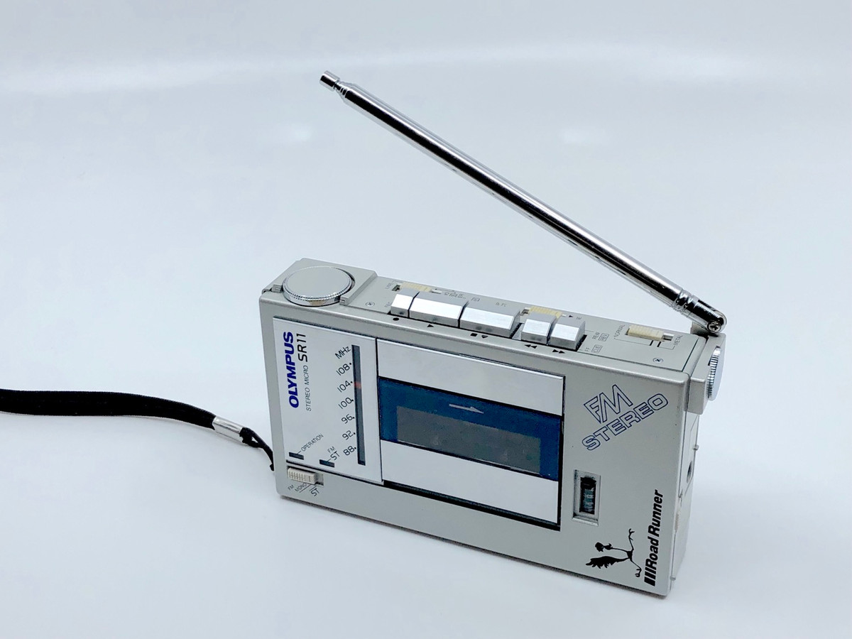 ポータブルプレーヤー Olympus SR11 Olympus SR11 Stereo Microcassette Recorder with Radio | Just-Cassette