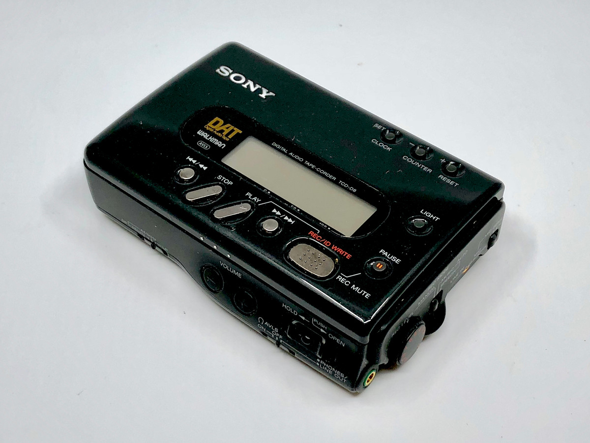 SONY TCD-D8 DAT Recorder | Just-Cassette