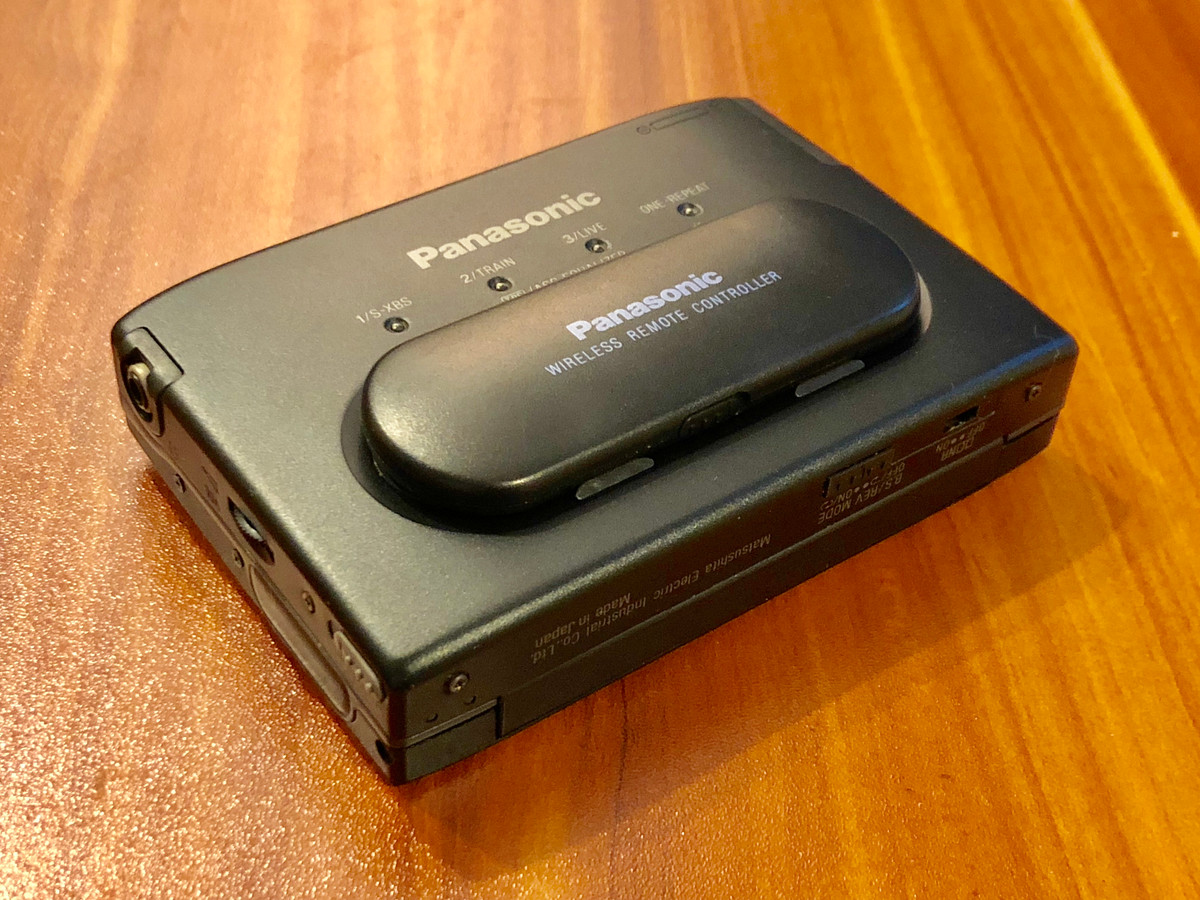 Panasonic RQ-SX7 Portable Cassette Player with Wireless Remote